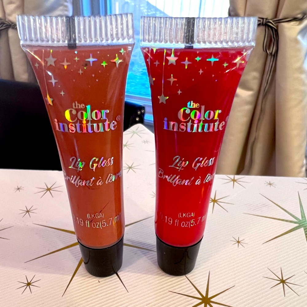 The Color Institute Lip Makeup (NWOT)